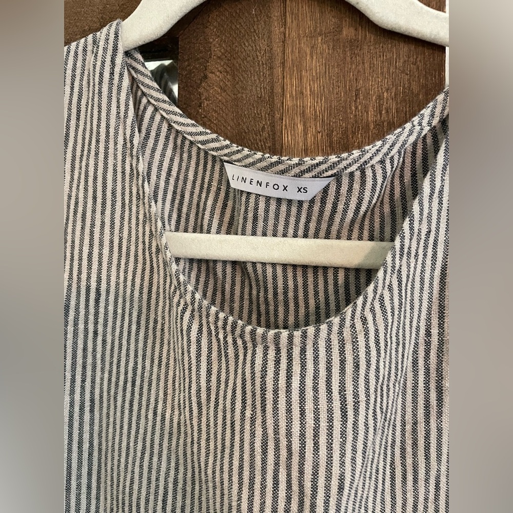 LinenFox Anna Smock Dress in Light Blue/Grey Stripe with Pockets - Picture 2 of 2